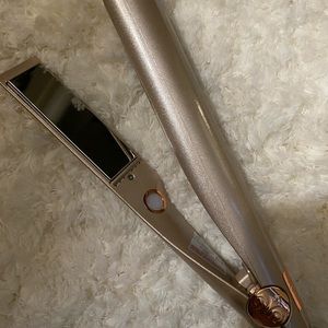 **** BRAND NEW TYME IRON*****